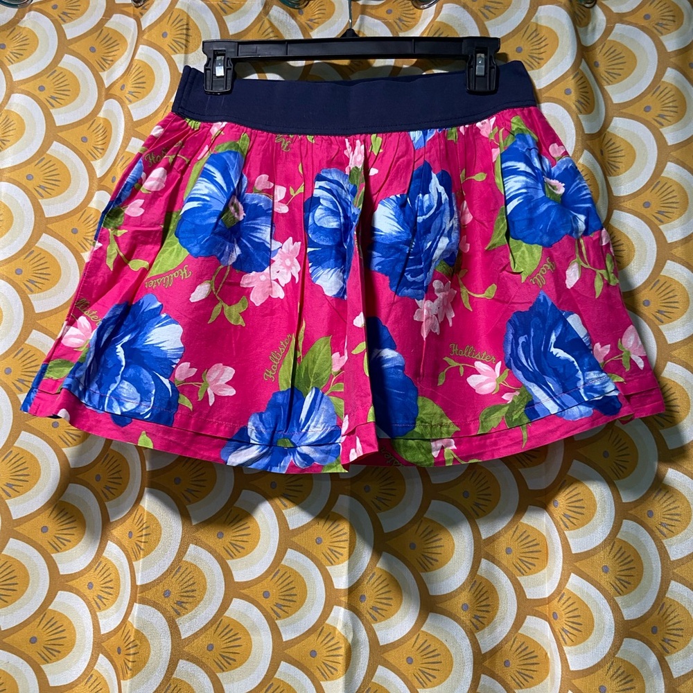 Hollister skirt Floral pattern floral print